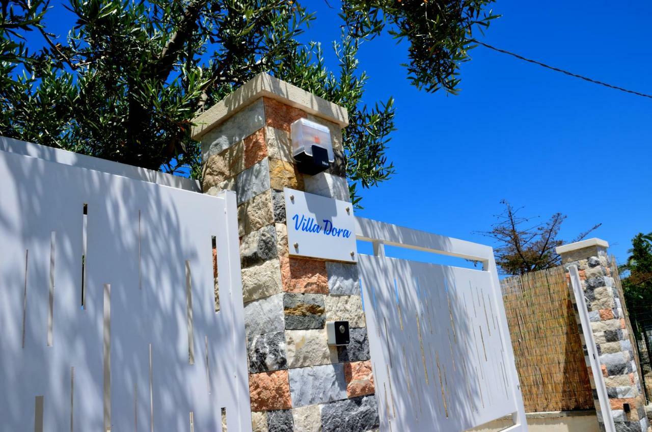 Villa Con Piscina Alcamo Marina Bagian luar foto